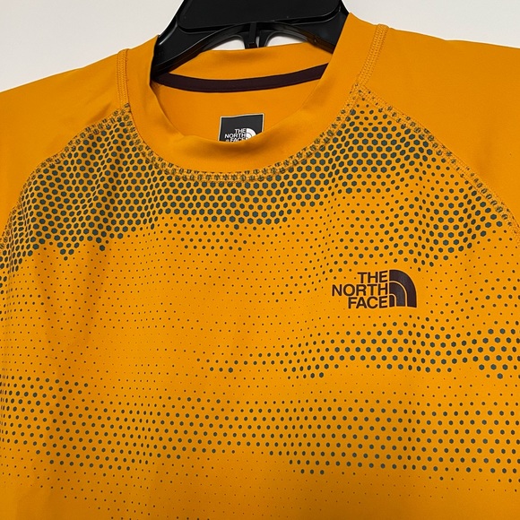 The North Face men’s tee - Picture 3 of 5